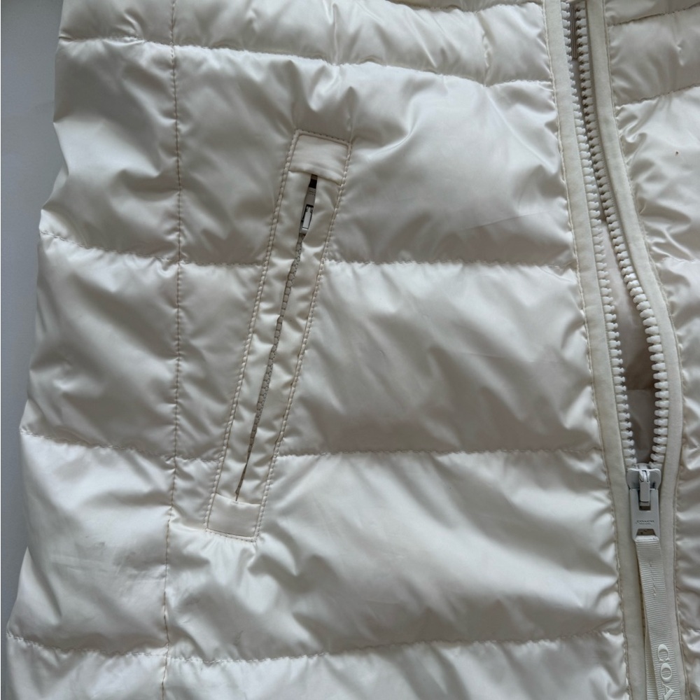 Coach Women's Off-White Hooded Puffer Jacket - Picture 4 of 15